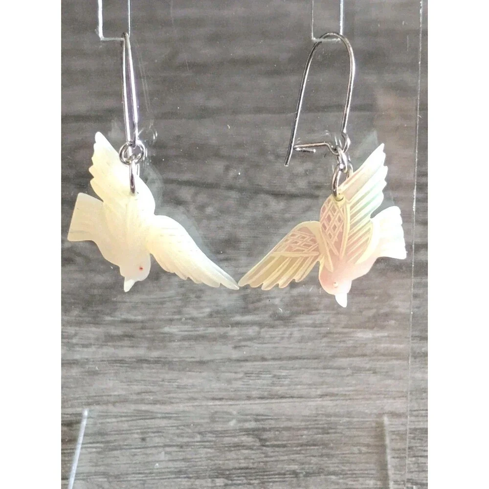 Mother Of Pearl Carved Dove Dangle Silver Tone Vintage Earrings